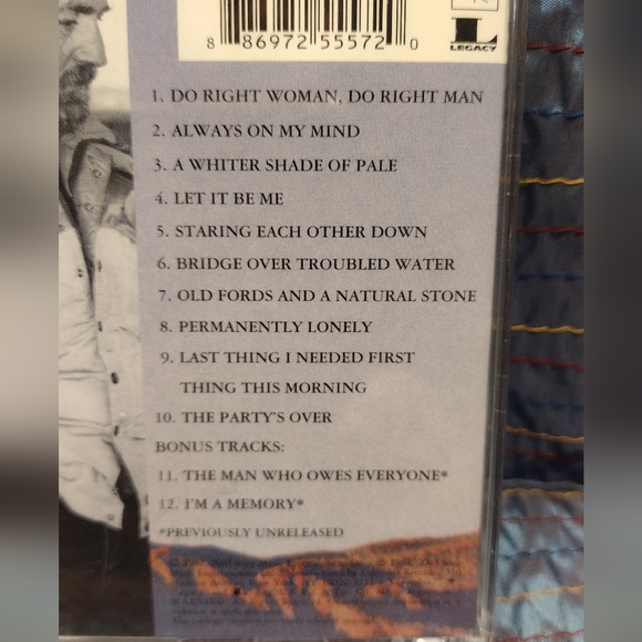 ⭐ BOGO ⭐ Willie Nelson CD ( Always On My Mind ) - Picture 3 of 3